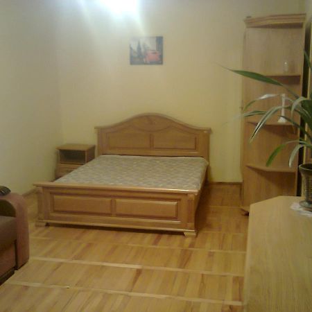 Apartment With Balcony Leopoli Esterno foto